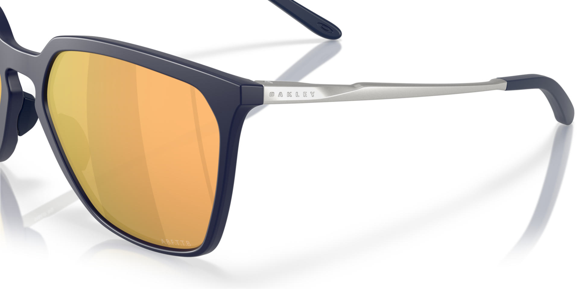 OAKLEY 0OO9480 948007 Kadın Güneş Gözlüğü